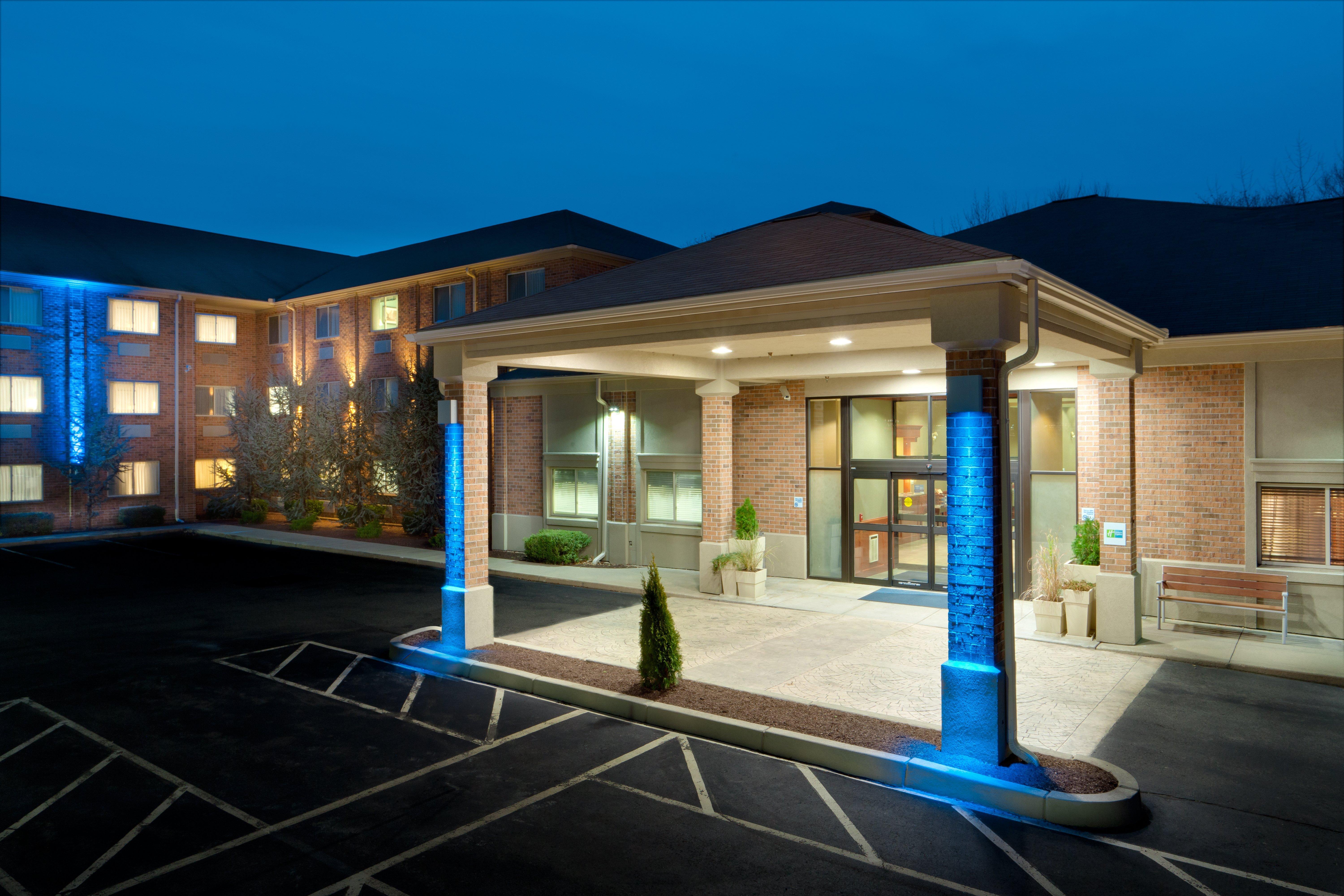 Holiday Inn Express & Suites Smithfield - Providence By Ihg Extérieur photo