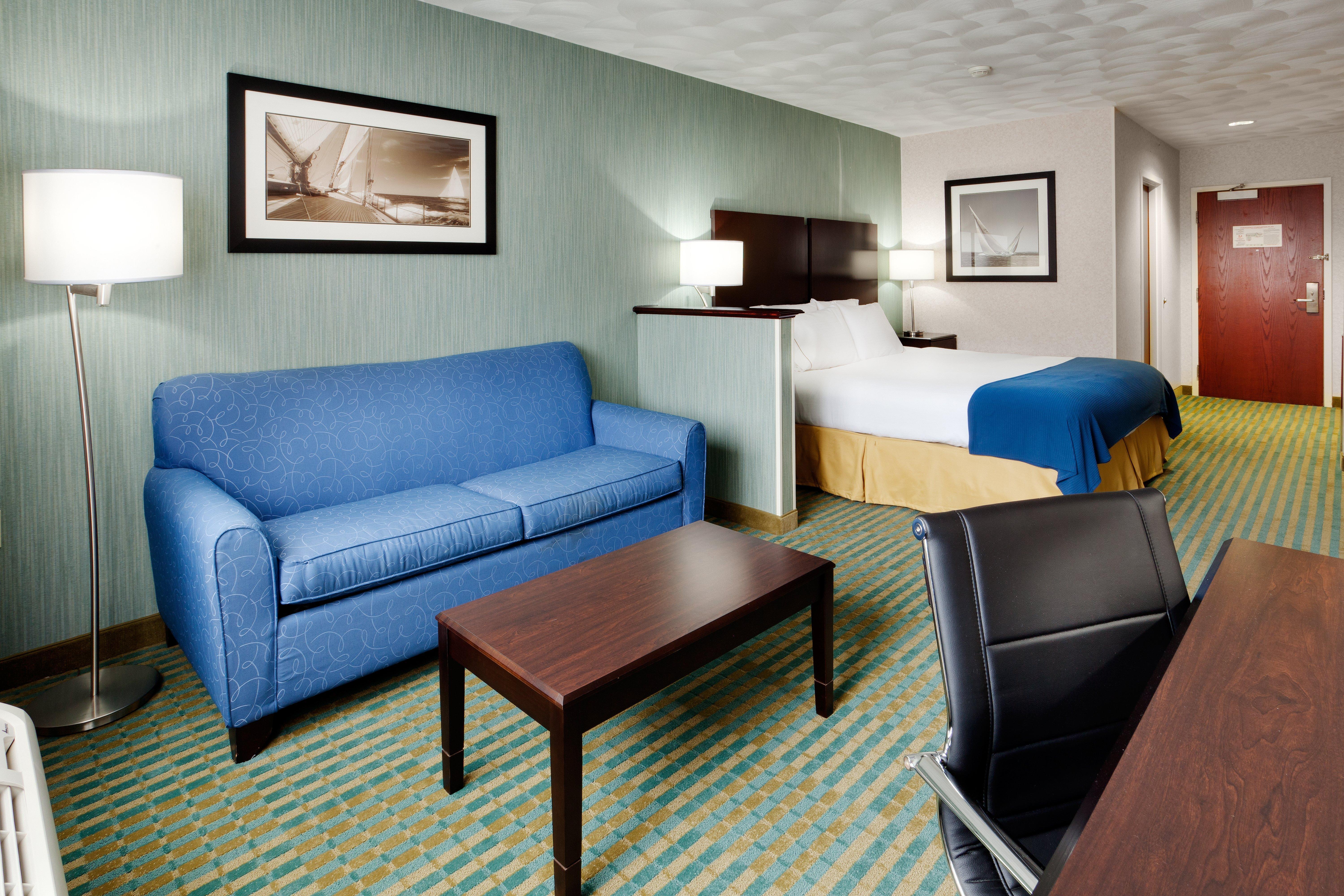 Holiday Inn Express & Suites Smithfield - Providence By Ihg Extérieur photo