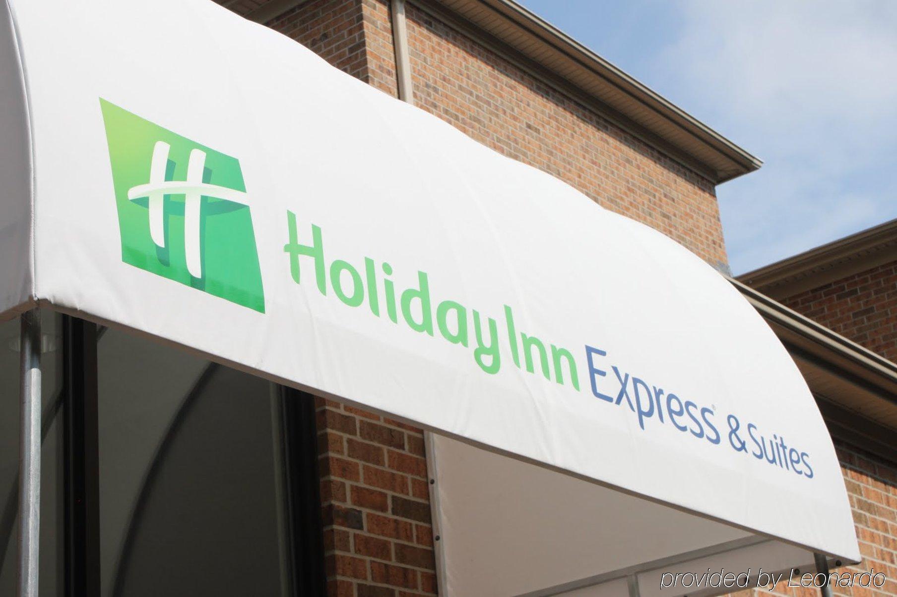 Holiday Inn Express & Suites Smithfield - Providence By Ihg Extérieur photo
